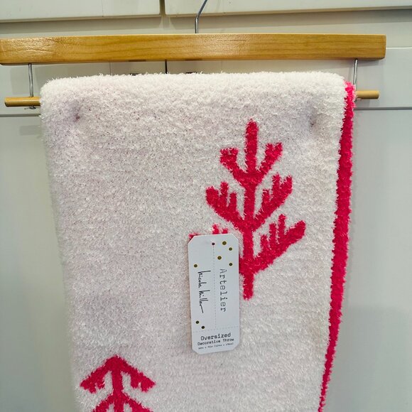 Nicole Miller Reversible Fuzzy Pink Blanket Throw Trees Oversized 50" x 70" NWT! - Picture 2 of 2